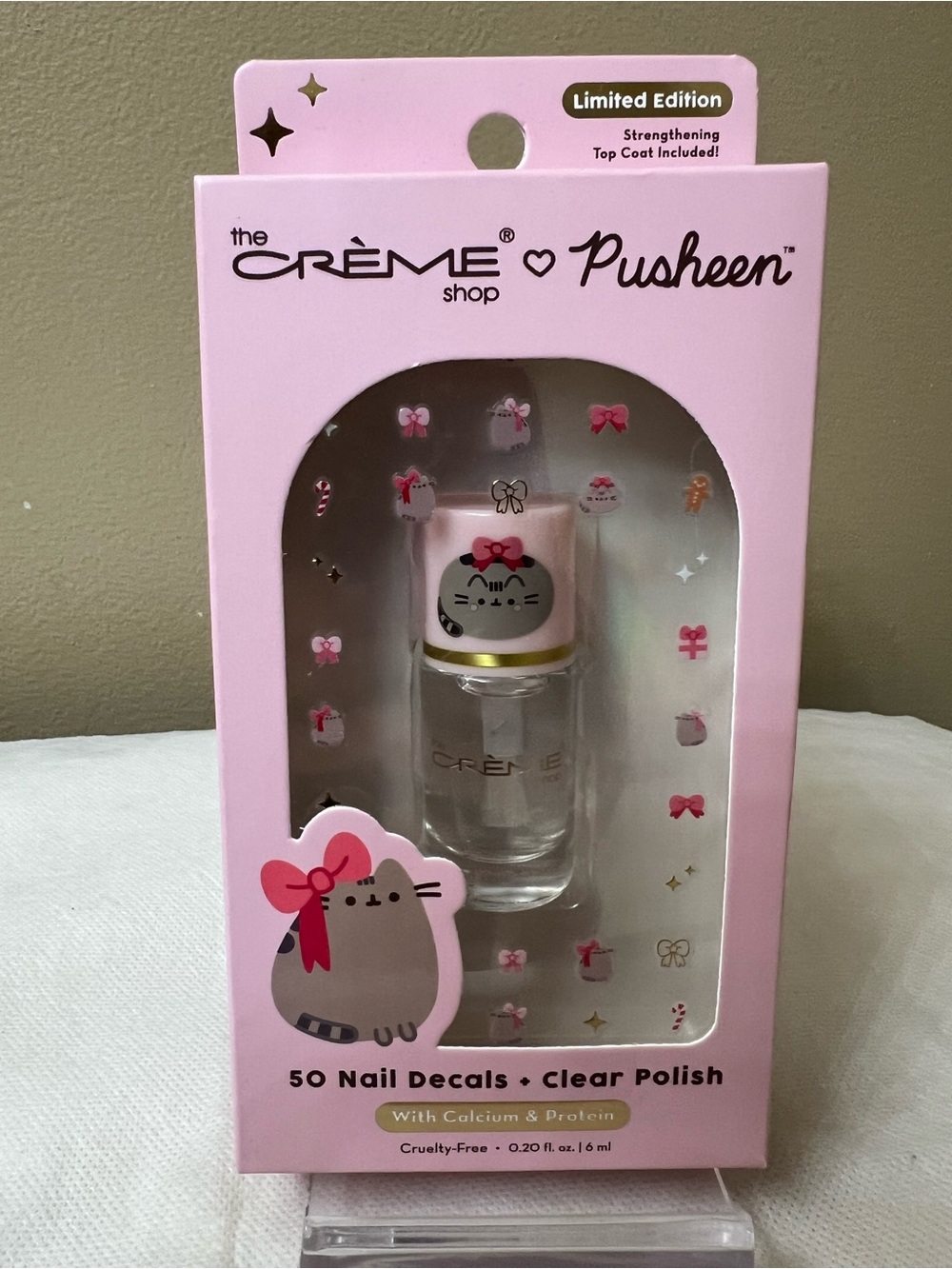 Crème clear polish + 50 Nail Decals Calcium & Protein NWT